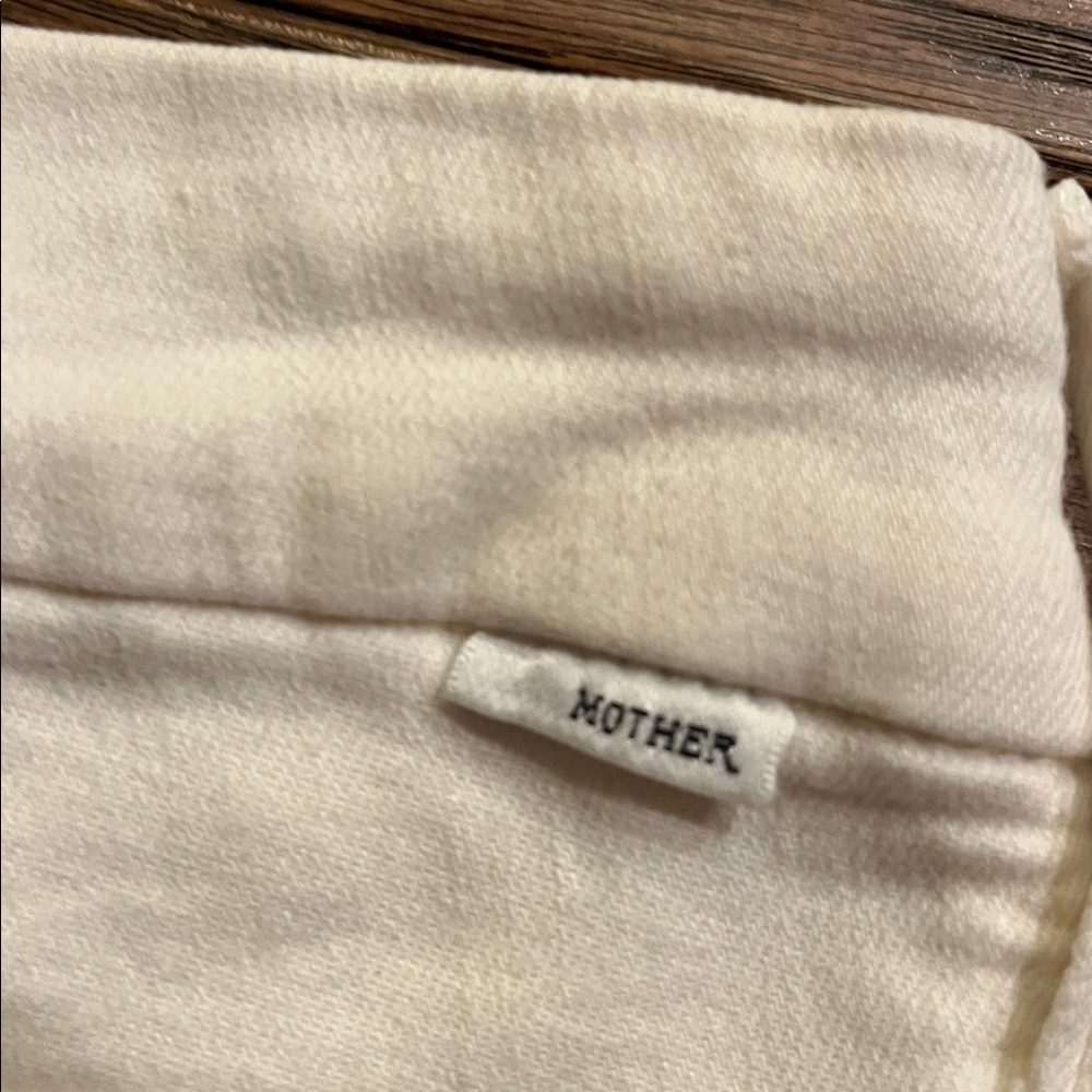 MOTHER Pixie Rainbow Button Jeans in White Size 26 - Picture 7 of 9